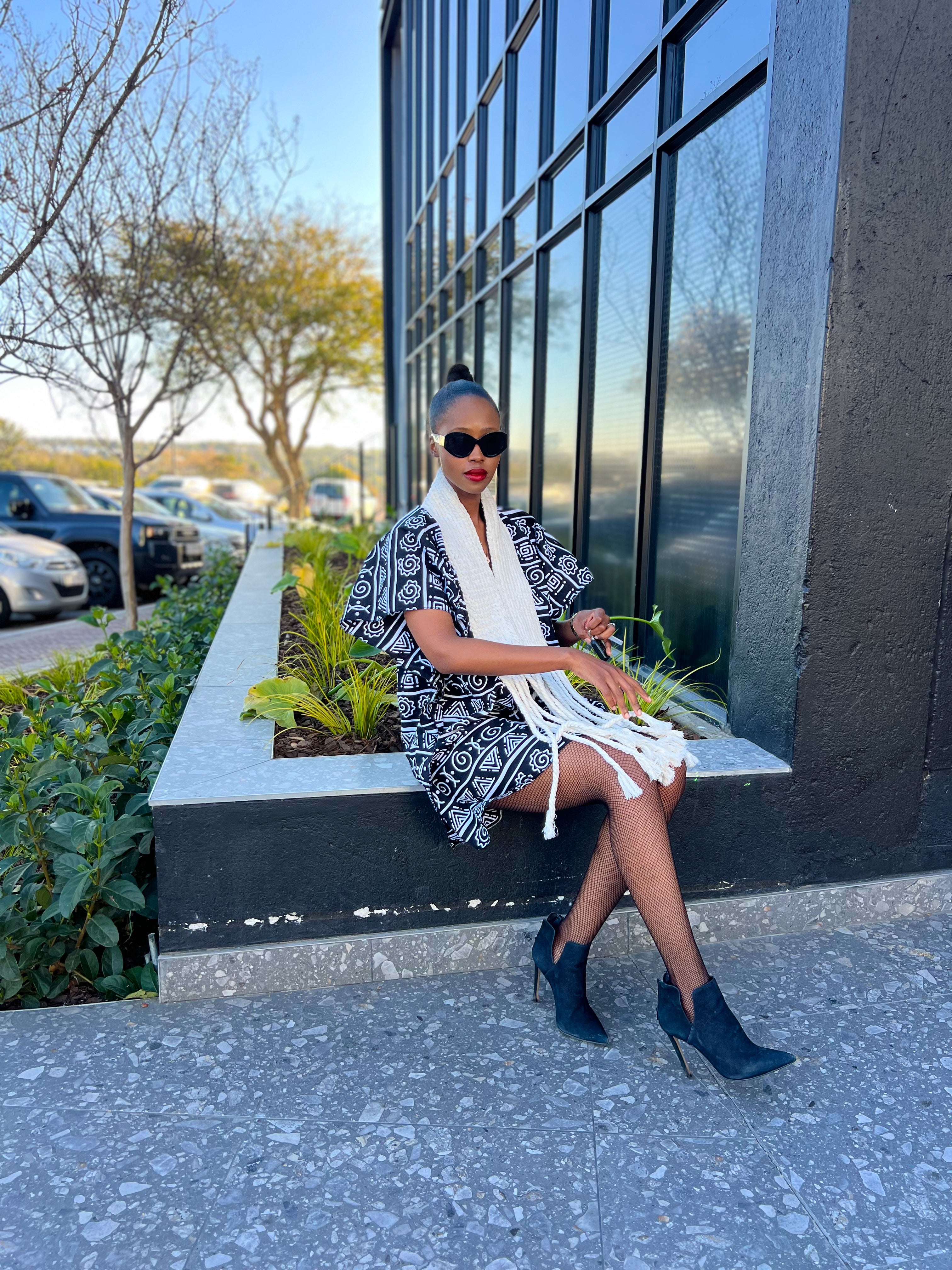 Priestess Macrame Mini